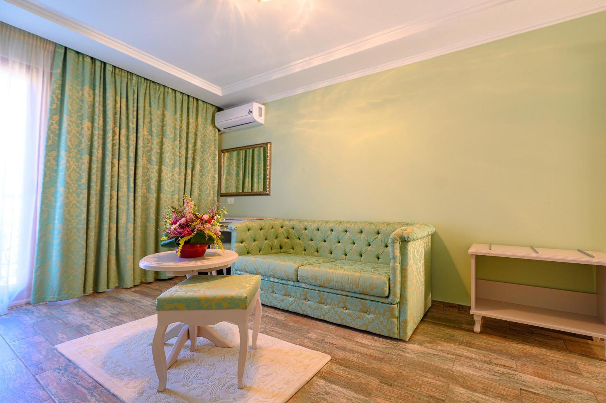 Hotel Iris-Mimoza Jupiter Zewnętrze zdjęcie