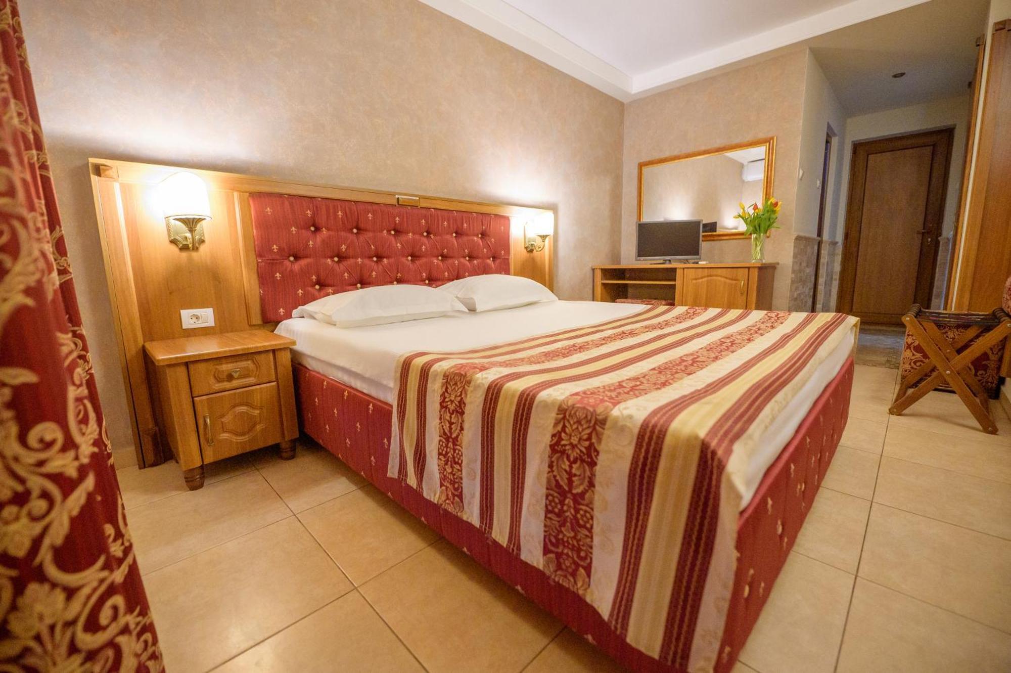 Hotel Iris-Mimoza Jupiter Zewnętrze zdjęcie